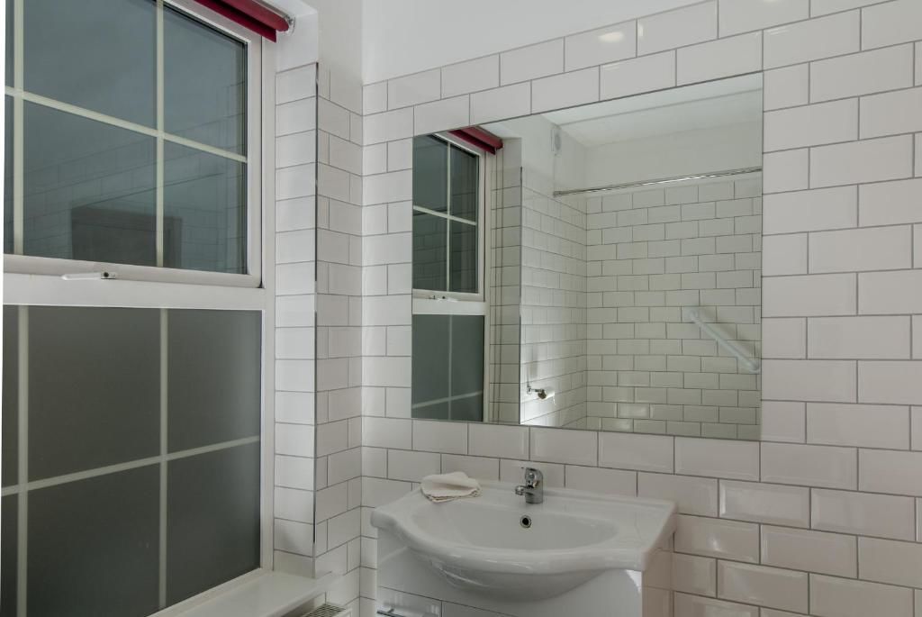 Отель Kilkenny House Hotel Килкенни